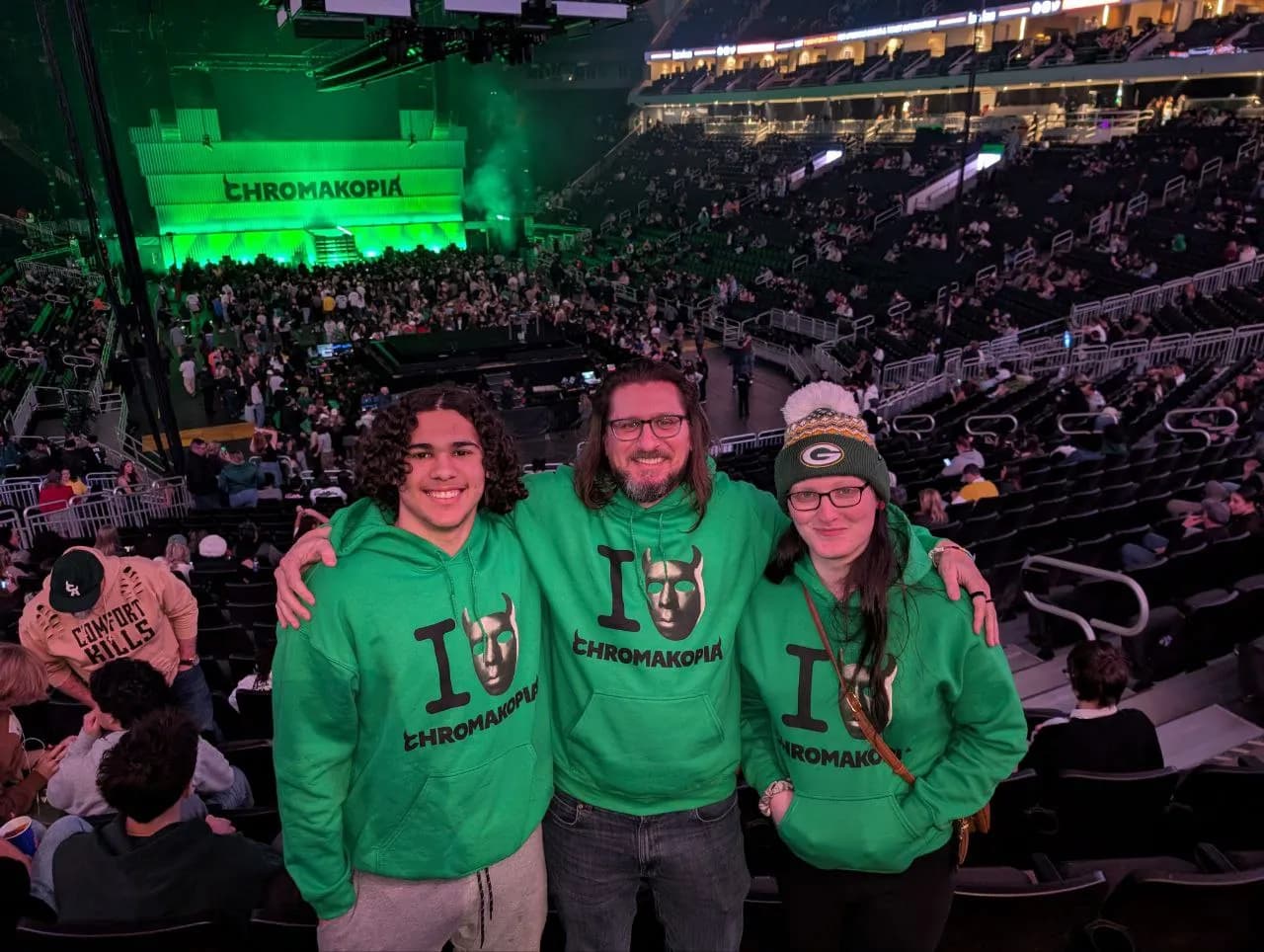 jeff meff, bonnibel and unclejimmy at the concert