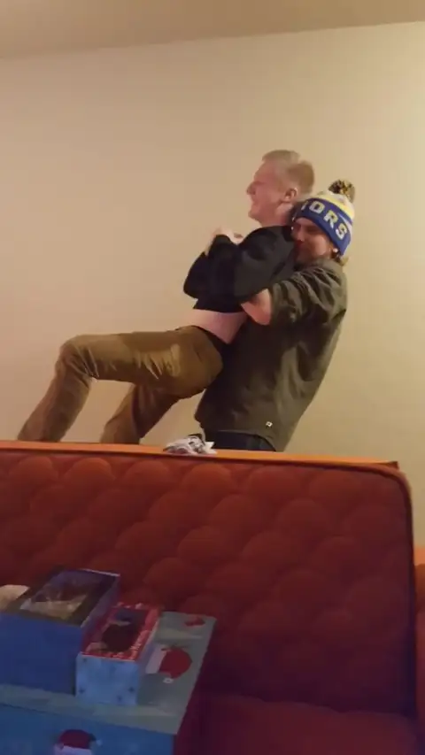 birthday uppies